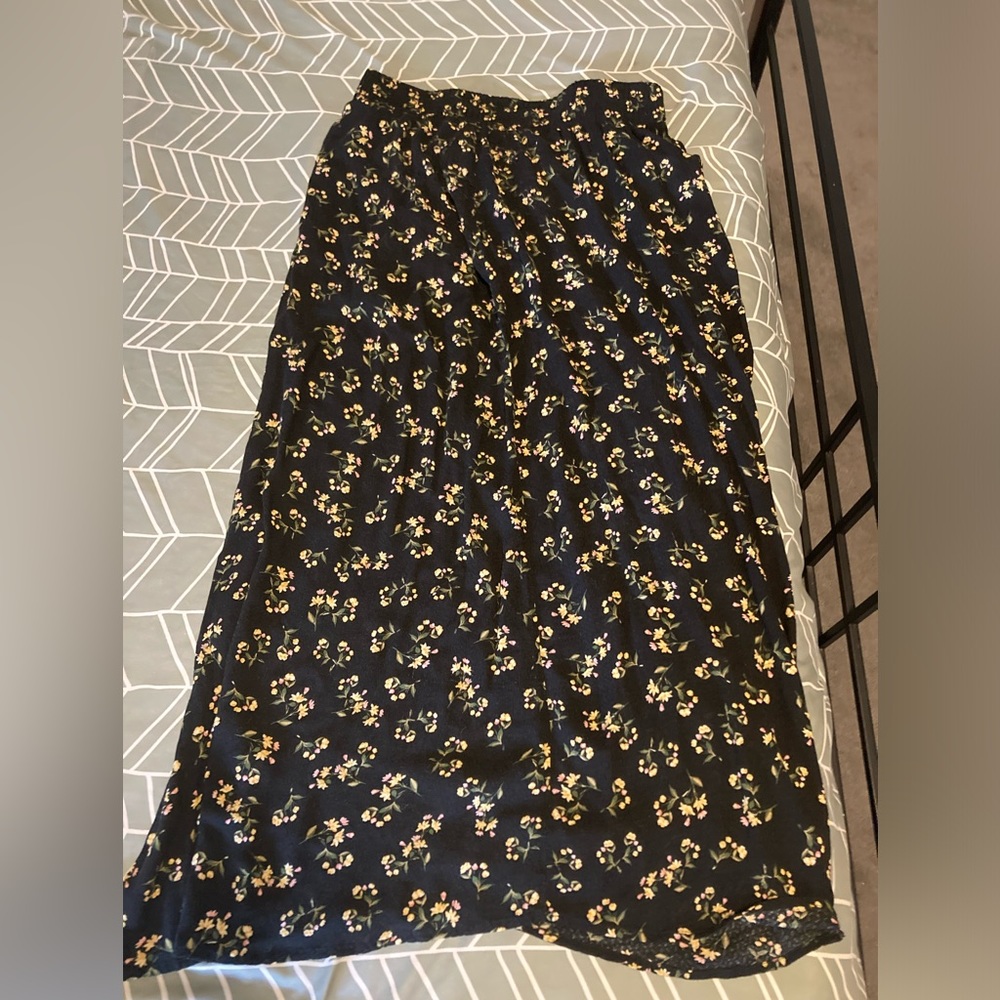 Ditsy Floral skirt